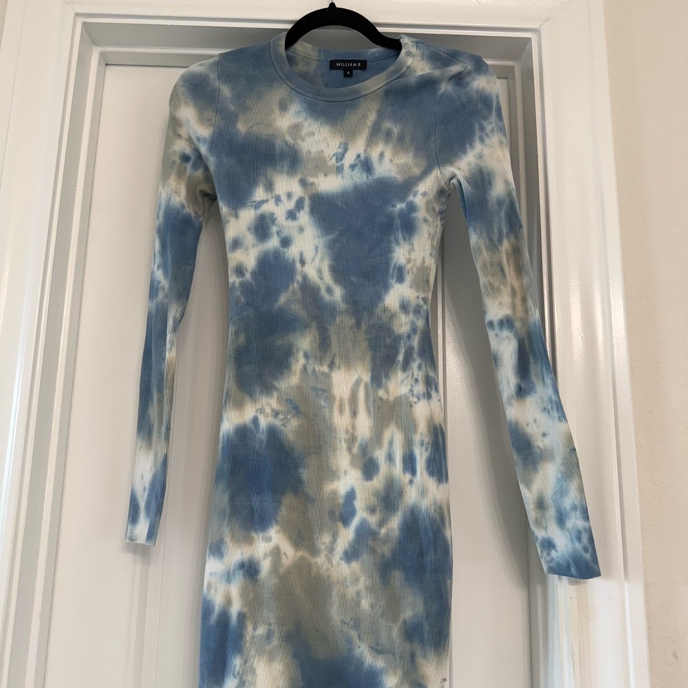 William B Tie-Dye Long Sleeve Dress